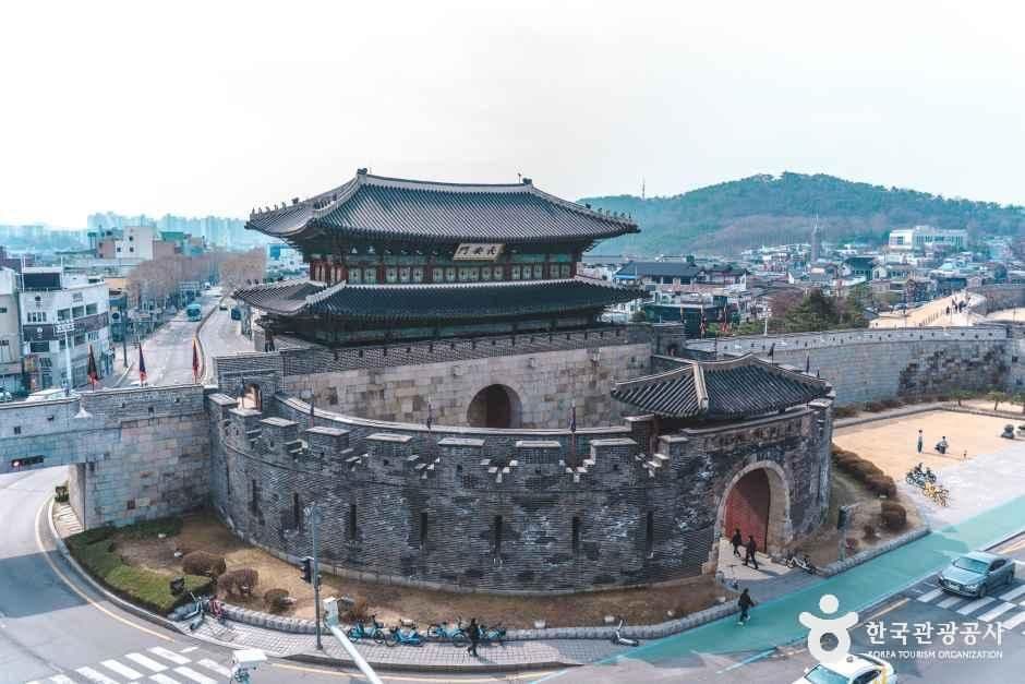 장안문